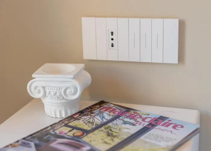 Five By Capri 5 Senses