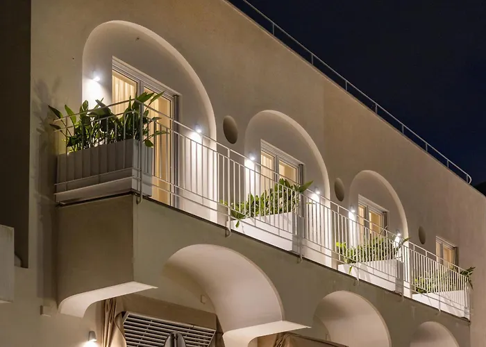 Five By Capri 5 Senses