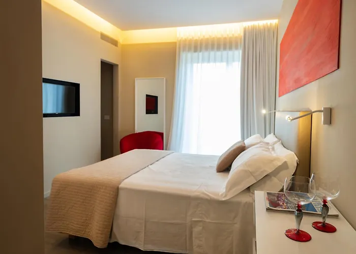 Guest house Five By Capri 5 Senses