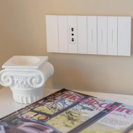 Five By Capri 5 Senses