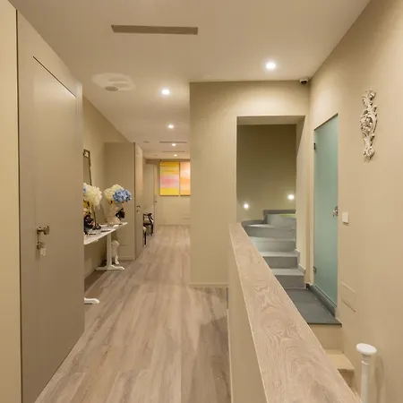 Five By Capri 5 Senses 招待所 3*